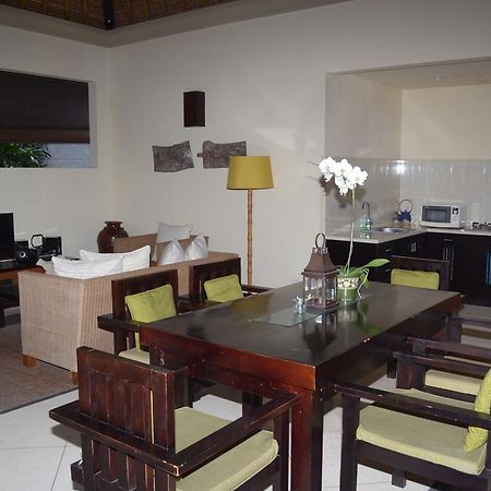 D'Alang Alang Villas Seminyak Esterno foto