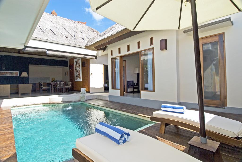 D'Alang Alang Villas Seminyak Esterno foto