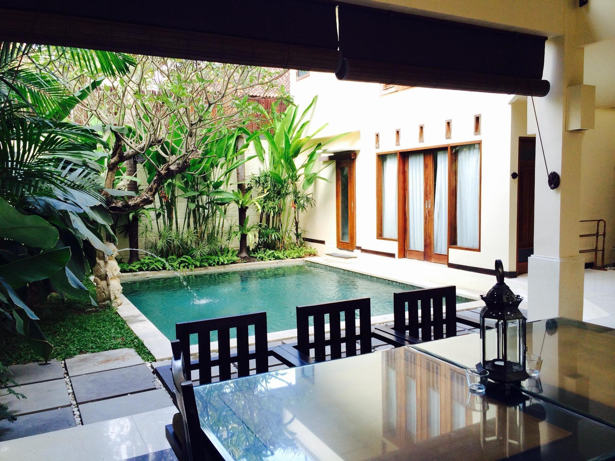 D'Alang Alang Villas Seminyak Esterno foto