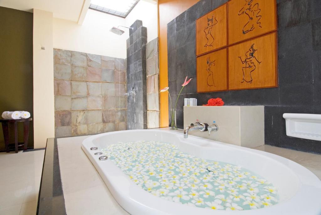 D'Alang Alang Villas Seminyak Esterno foto