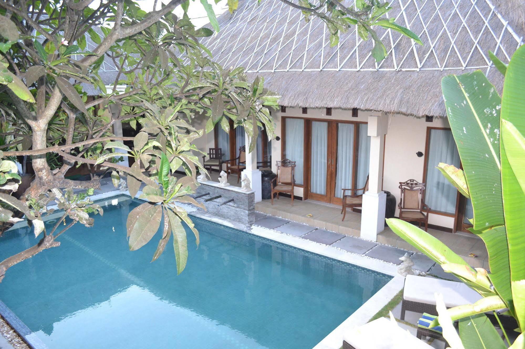 D'Alang Alang Villas Seminyak Esterno foto